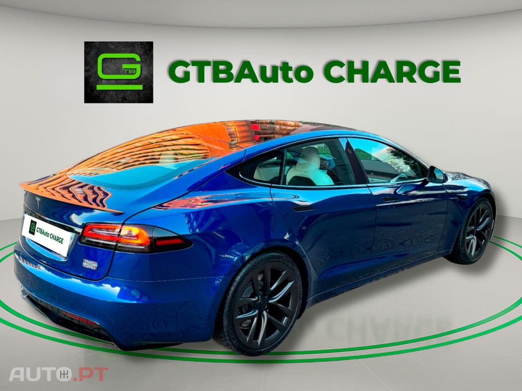 Tesla Model S I.V.A DEDUTIVEL Plaid