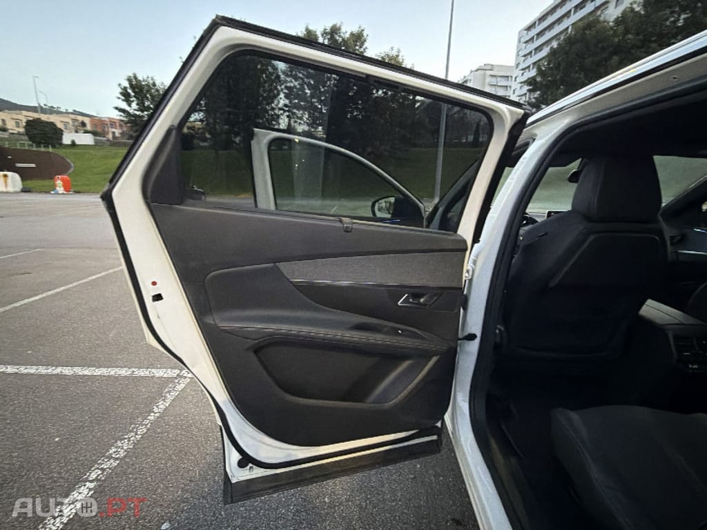 Peugeot 5008 1.5 BlueHDi GT Line