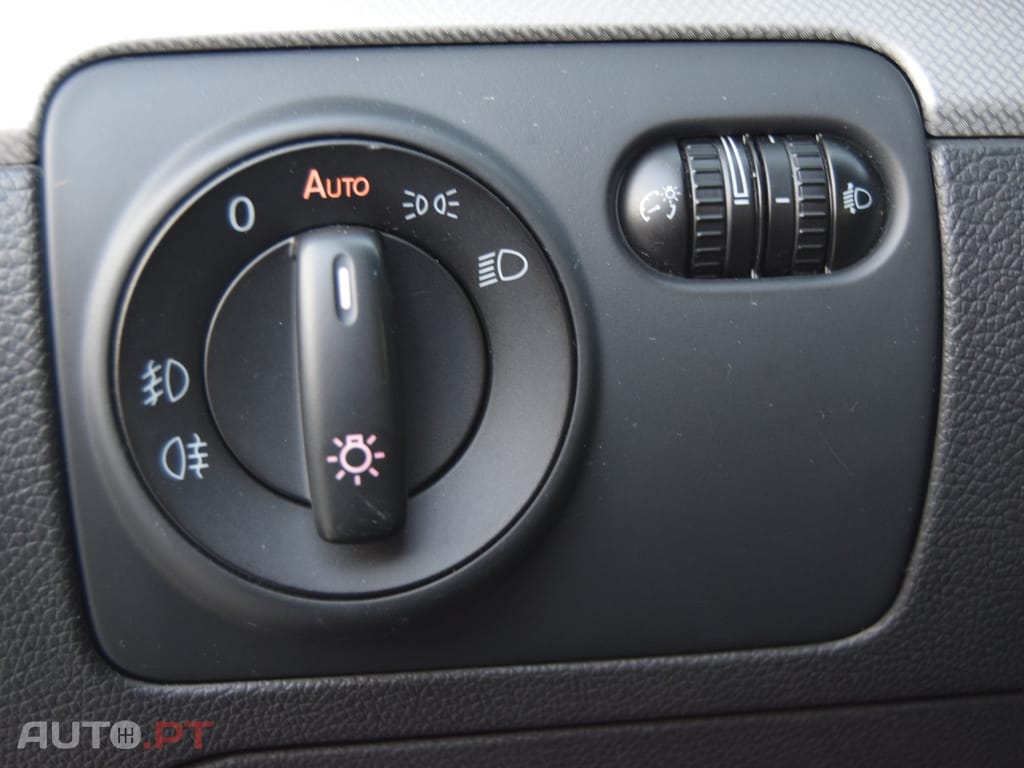Volkswagen Golf Variant 2.0 TDi Highline DSG