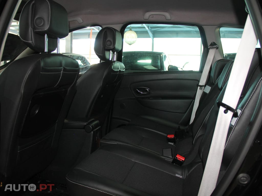 Renault Scénic 1.6 dCi B.Edition — fotografia 7