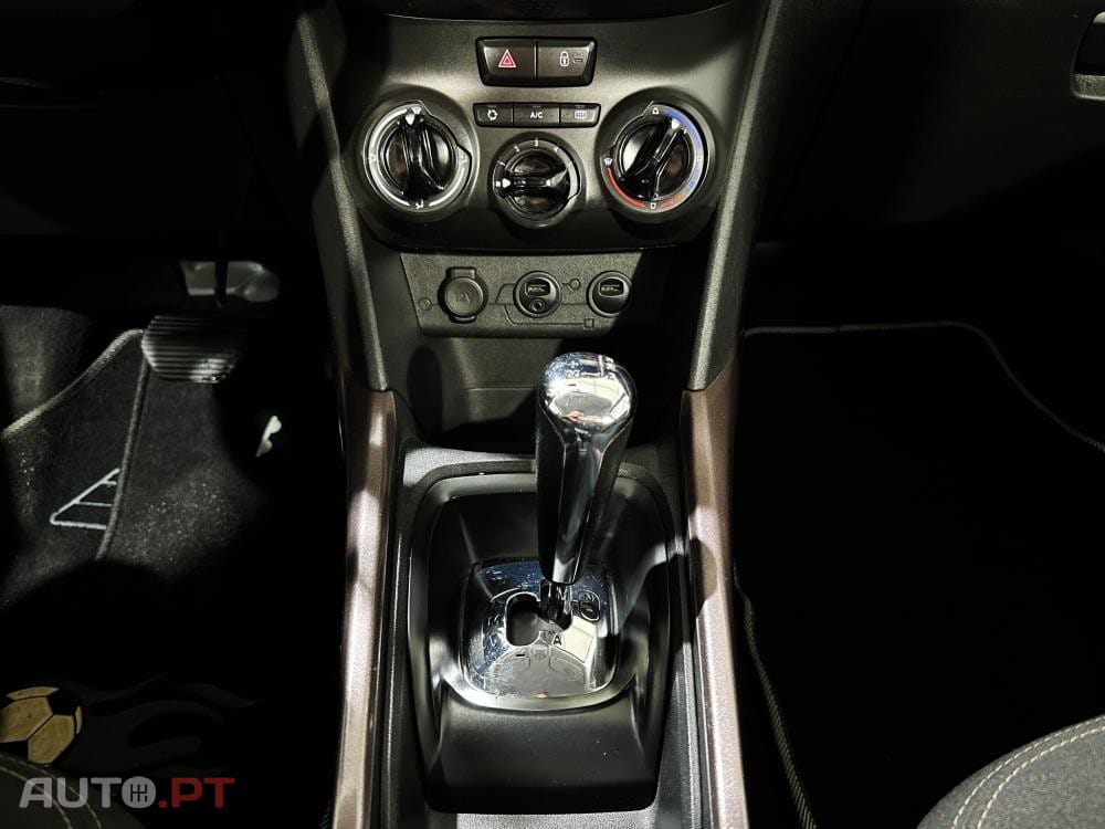 Peugeot 2008 1.6 e-HDi Allure 2-Tronic