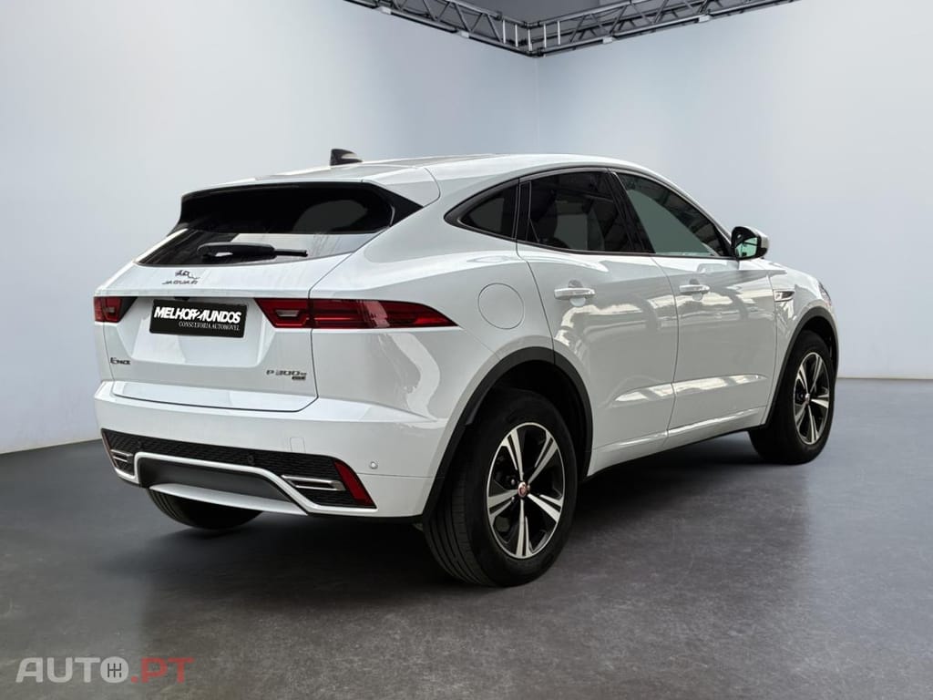 Jaguar E-Pace P300e AWD R-Dynamic S