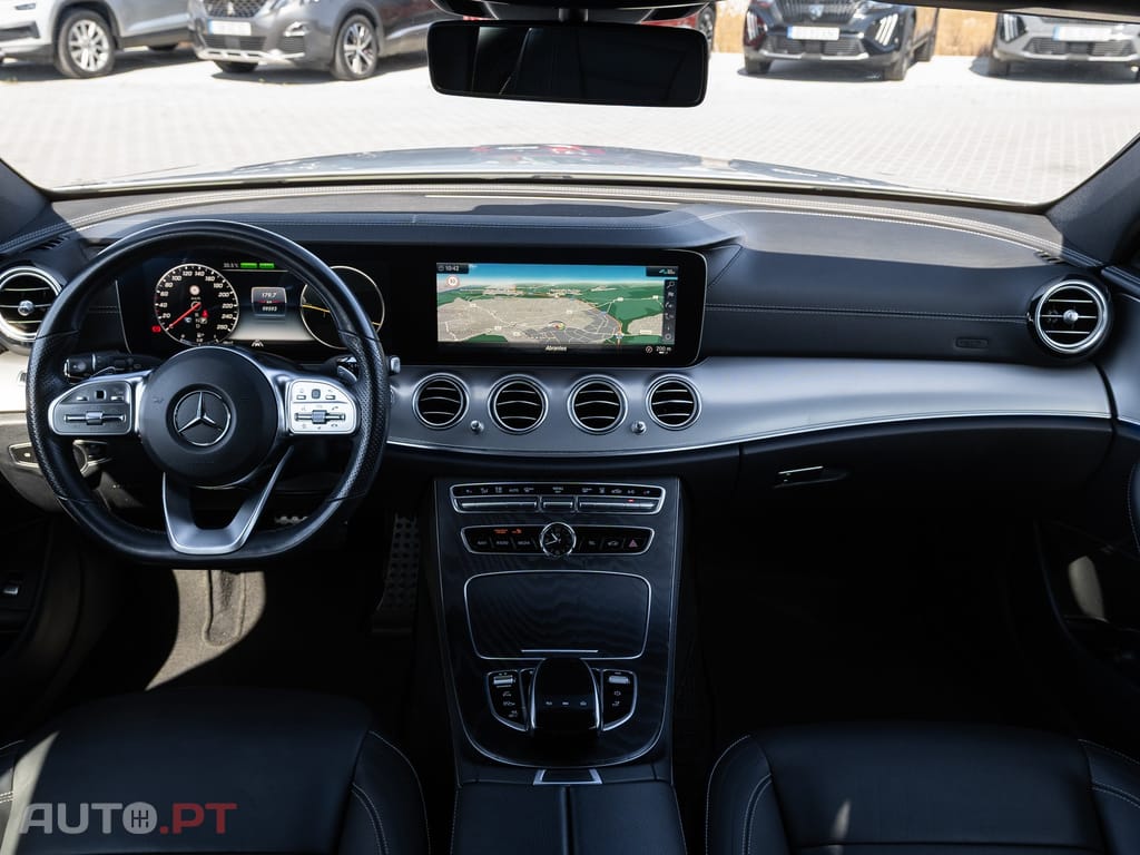 Mercedes-Benz E 300 de AMG Line