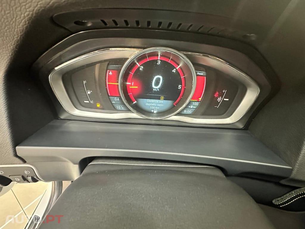 Volvo V60 2.0 D4 Momentum Eco