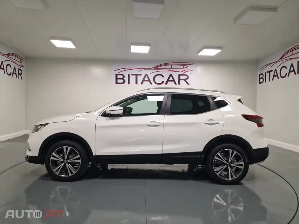 Nissan Qashqai 1.5 dCi N-Connecta
