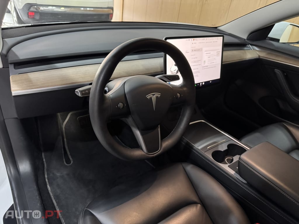 Tesla Model 3 Long Range Tração Integral