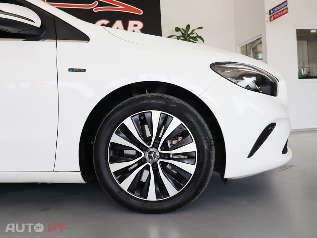 Mercedes-Benz B 250 e Progressive