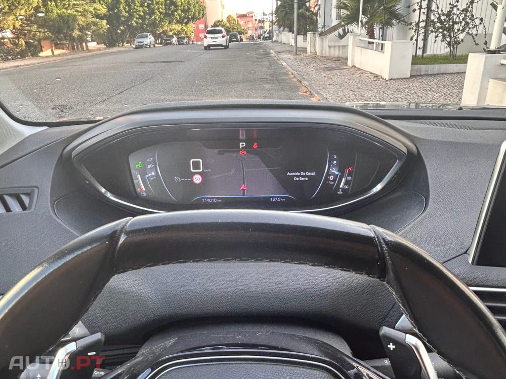 Peugeot 3008 PureTech 130 Stop&Start GPF EAT8 ALLURE