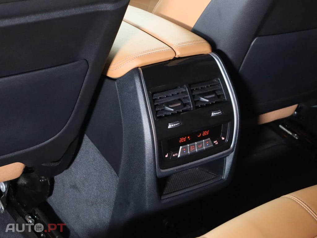 BMW X5 xDrive45e Auto Business