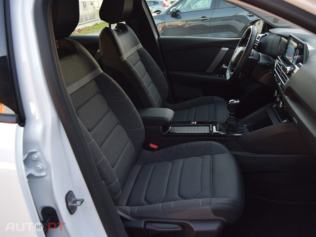 Citroen C4 1.2 PureTech Plus