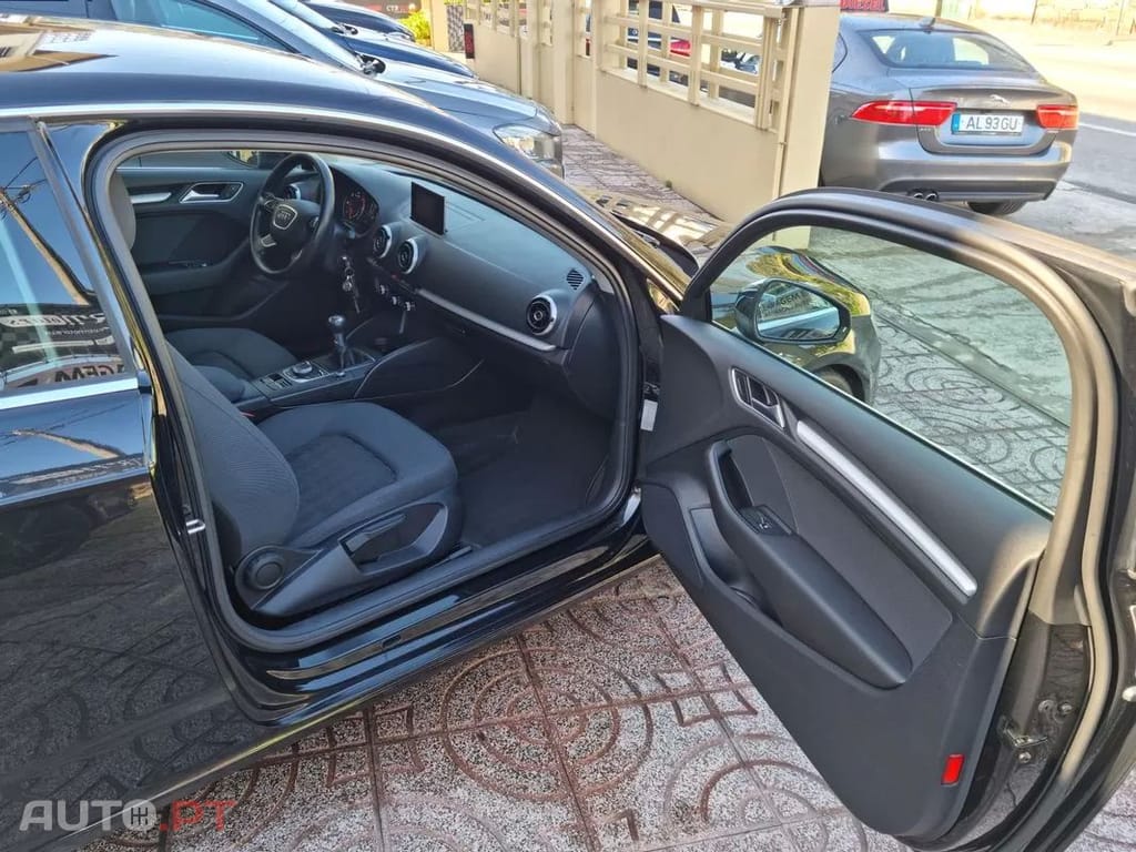 Audi A3  2 0 Tdi Ambition