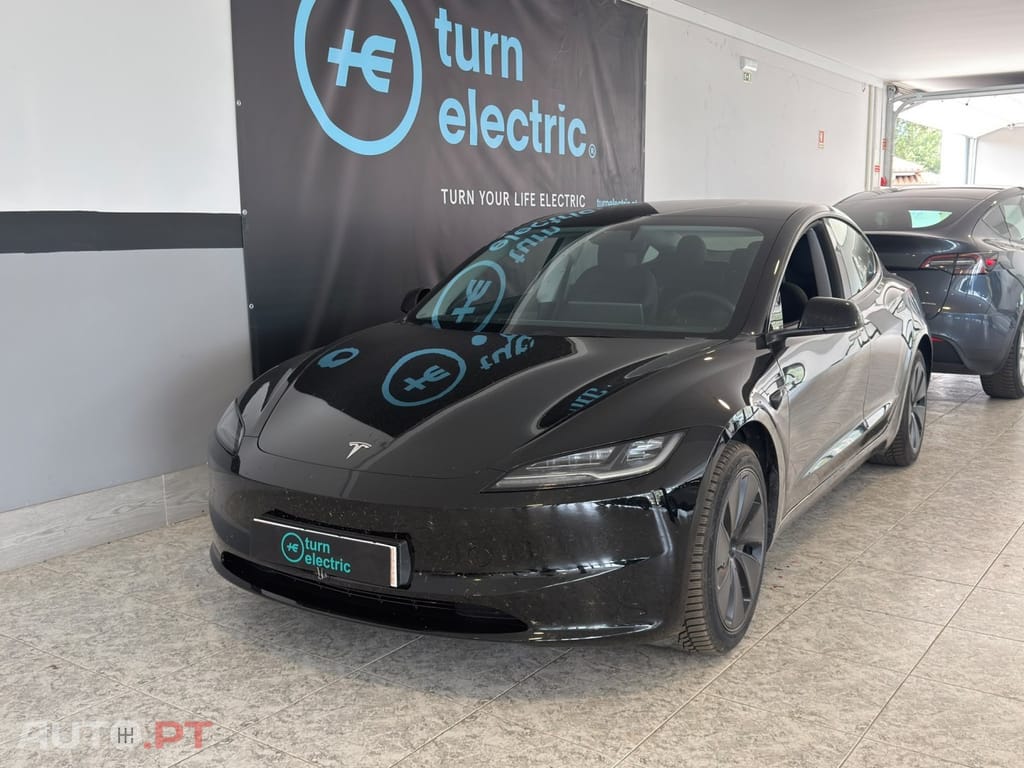 Tesla Model 3 Tração Traseira Premium