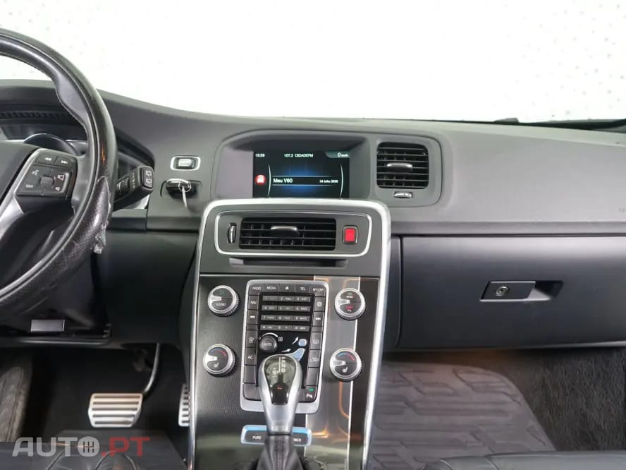 Volvo V60 2.4 D6 R-Design AWD Phev