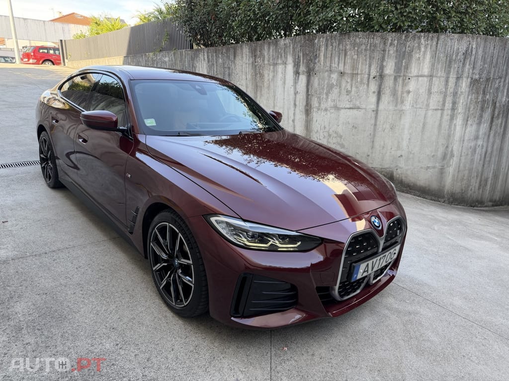 BMW i4 eDrive40 Pack Desportivo M