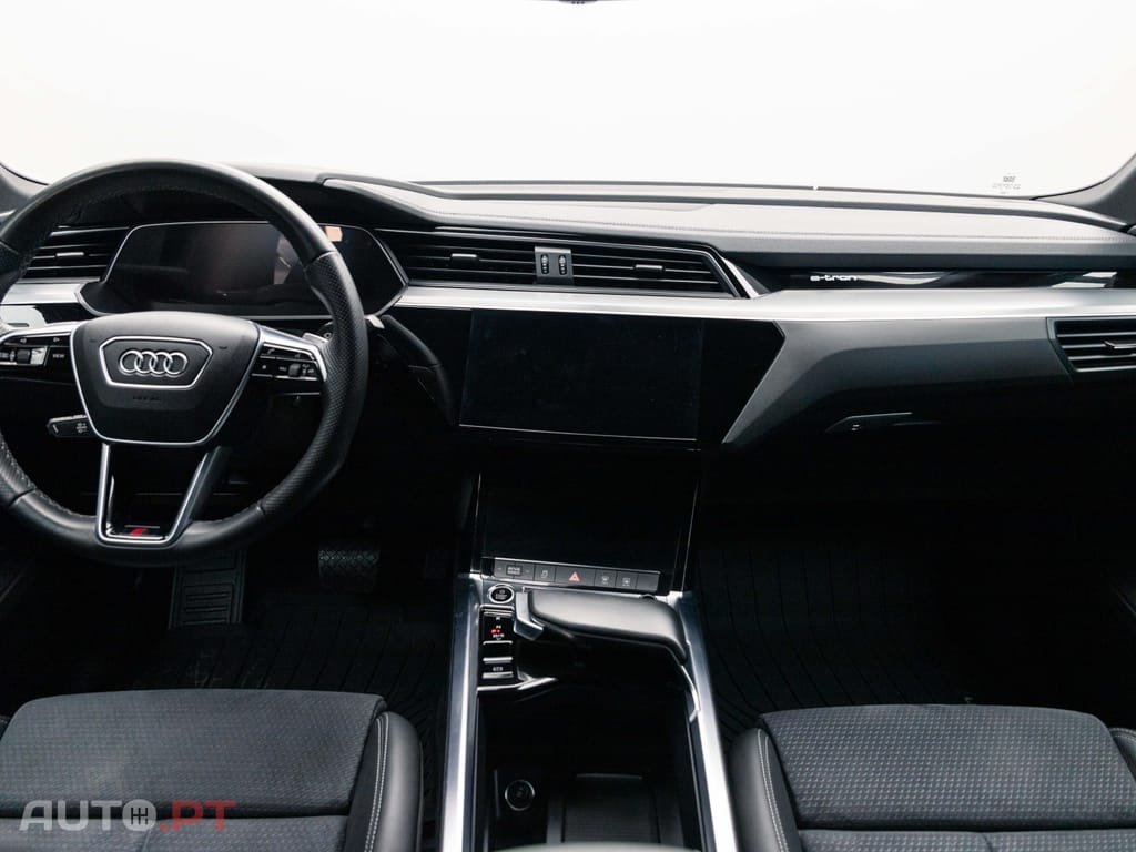 Audi E-Tron 55 quattro S line