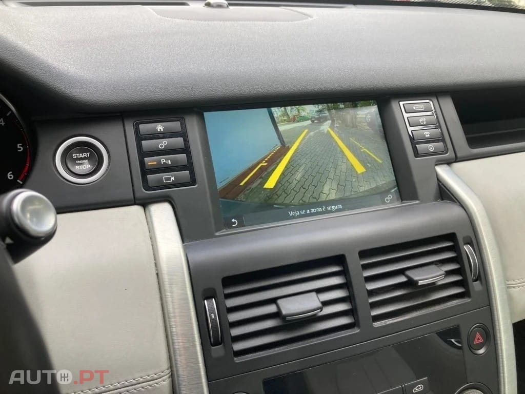 Land Rover Discovery Sport 2.0 TD4 SE 4WD