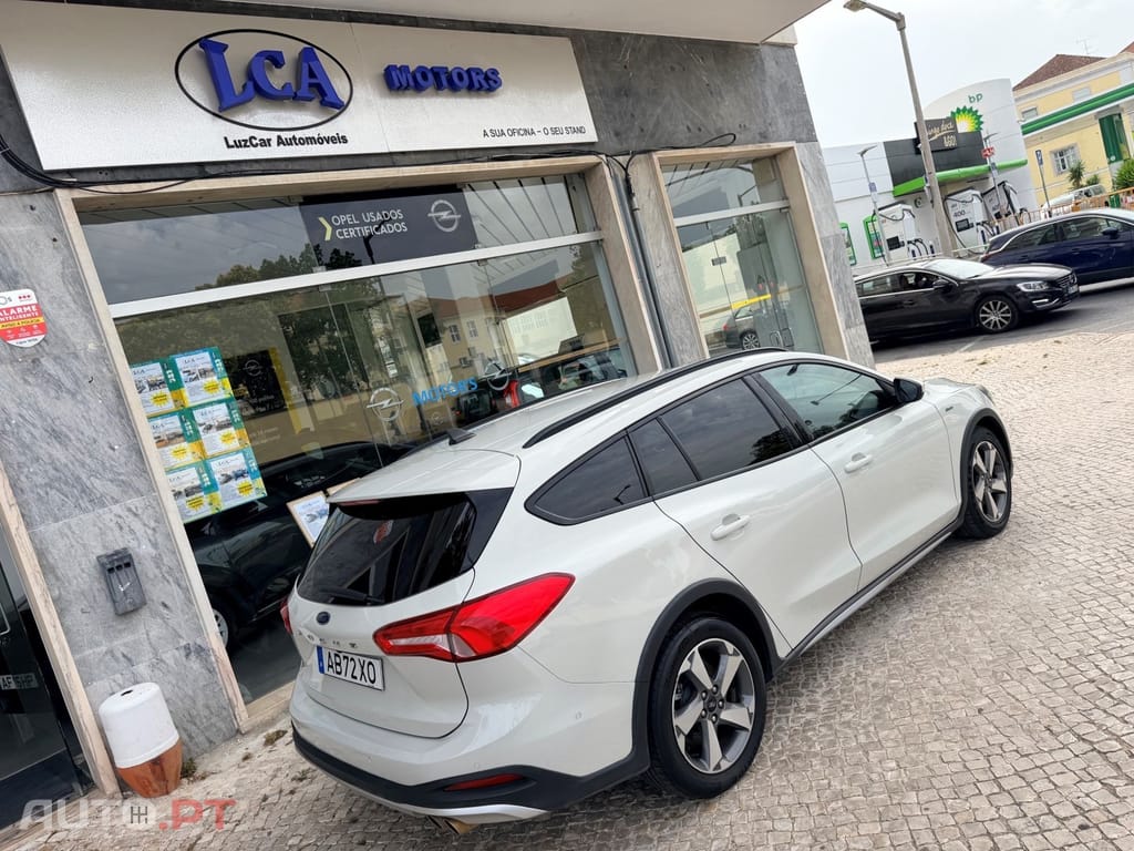 Ford Focus SW 1.0 EcoBoost Active X