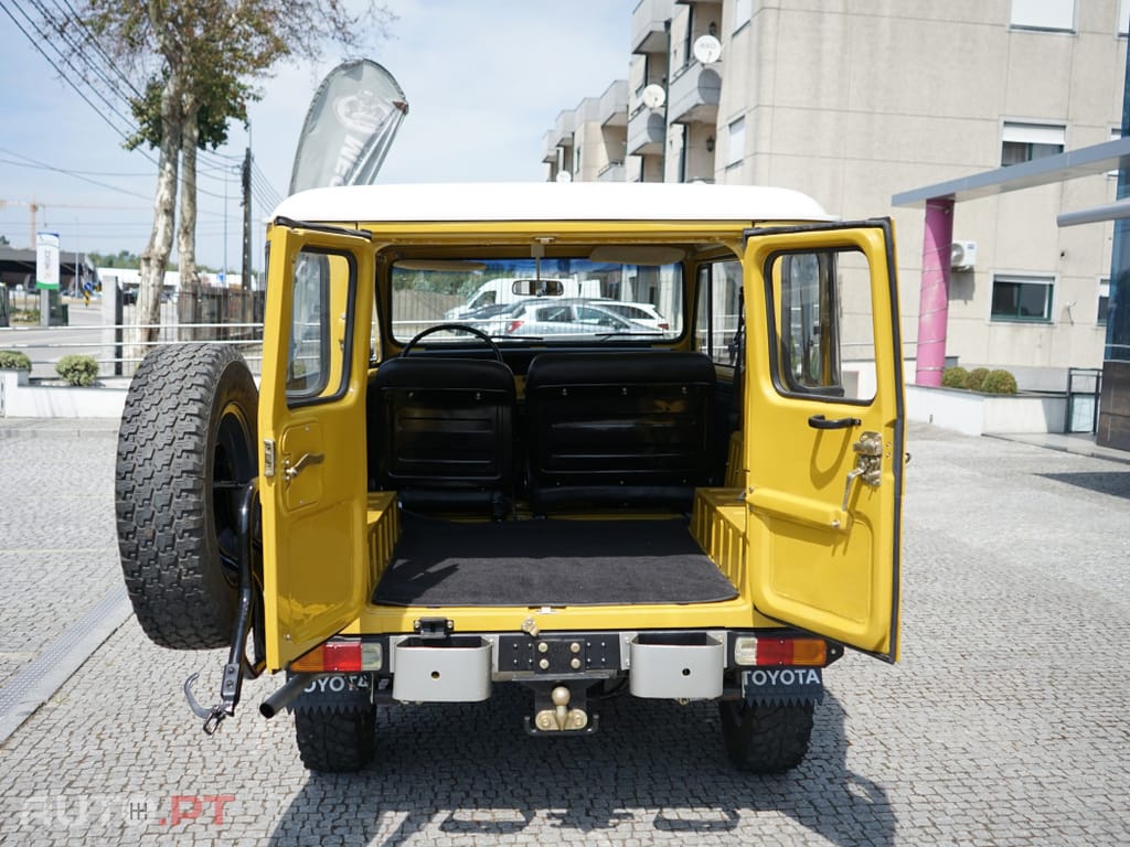 Toyota BJ 40 Land Cruiser