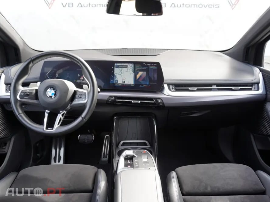 BMW 218 i Pack Desportivo M Auto