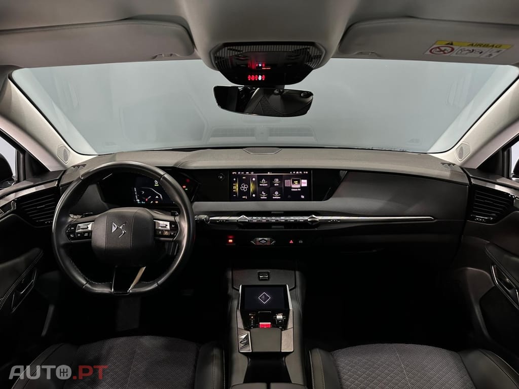 DS DS4 E-Tense Trocadero Cross EAT8