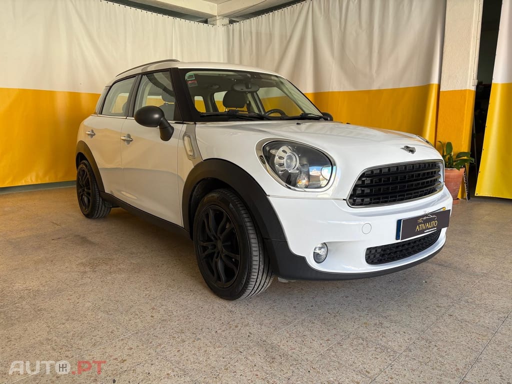 MINI Countryman One D