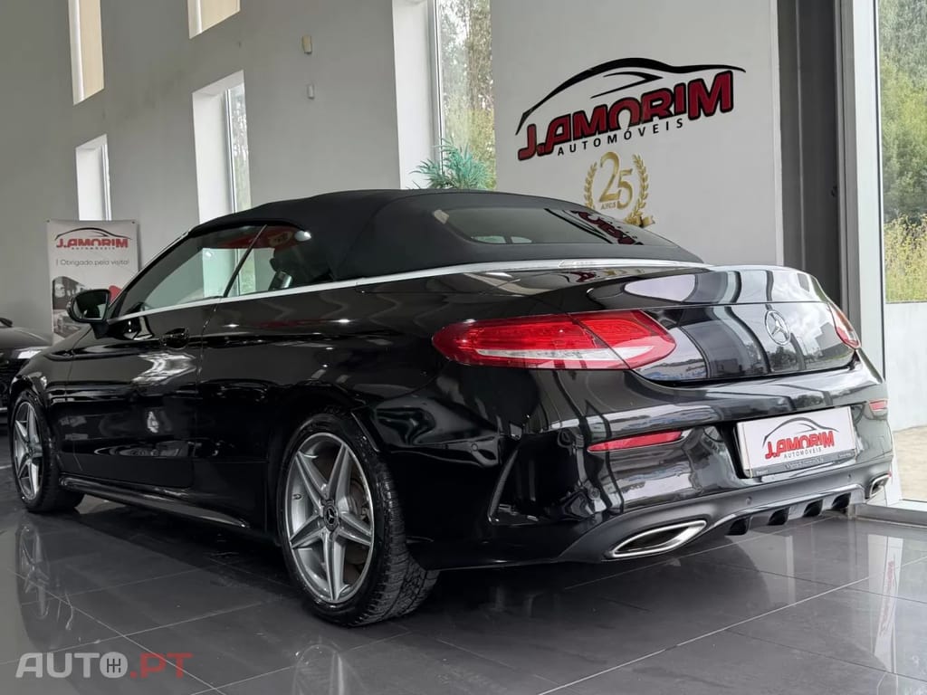 Mercedes-Benz C 180 Cabrio AMG Line — fotografia 11