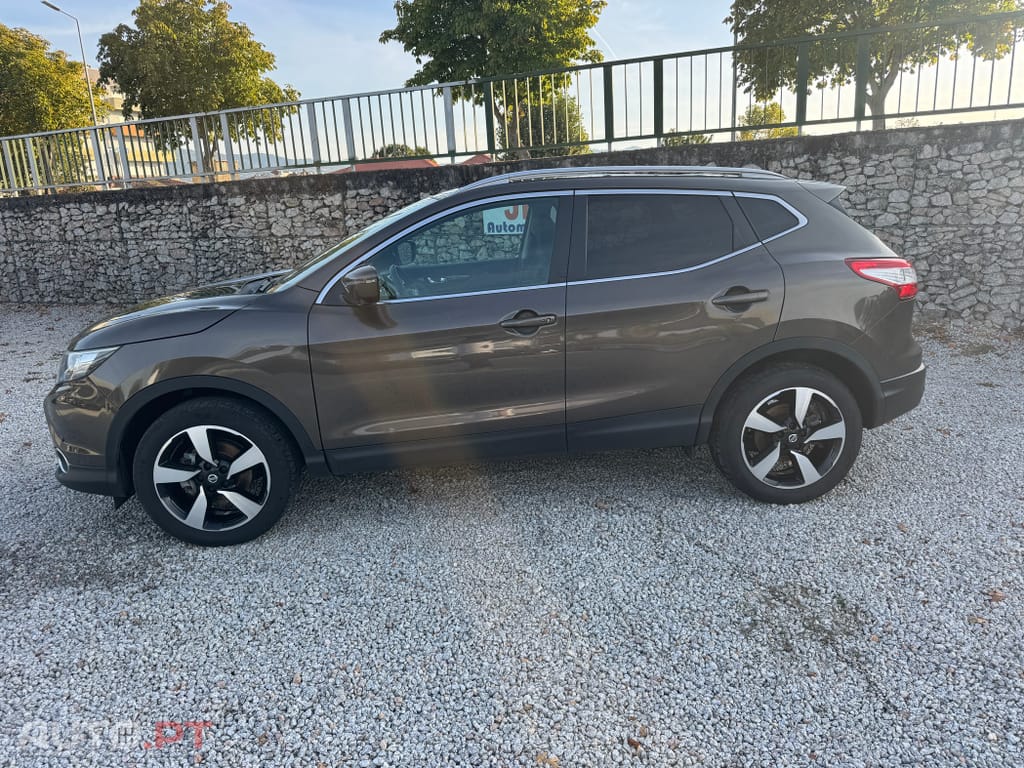 Nissan Qashqai 1.5 dCi N-Connecta 18
