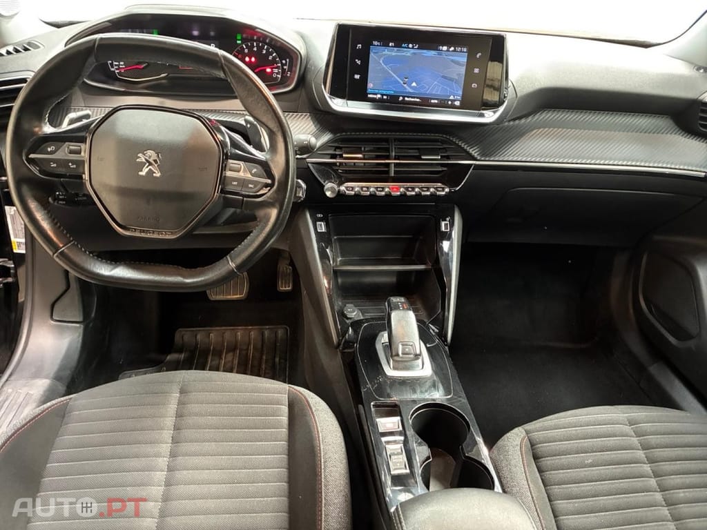 Peugeot 2008 1.2 PureTech Active Pack EAT8