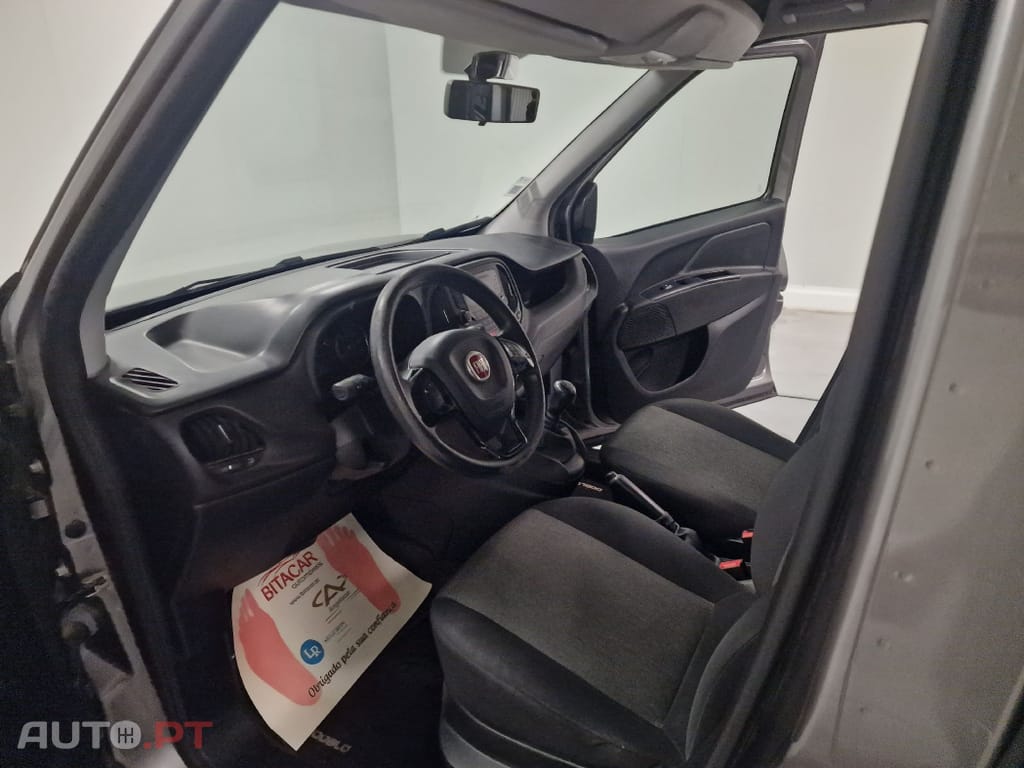 Fiat Doblo COMBI MAXI 1.3 MULTIJET 5 LUGARES