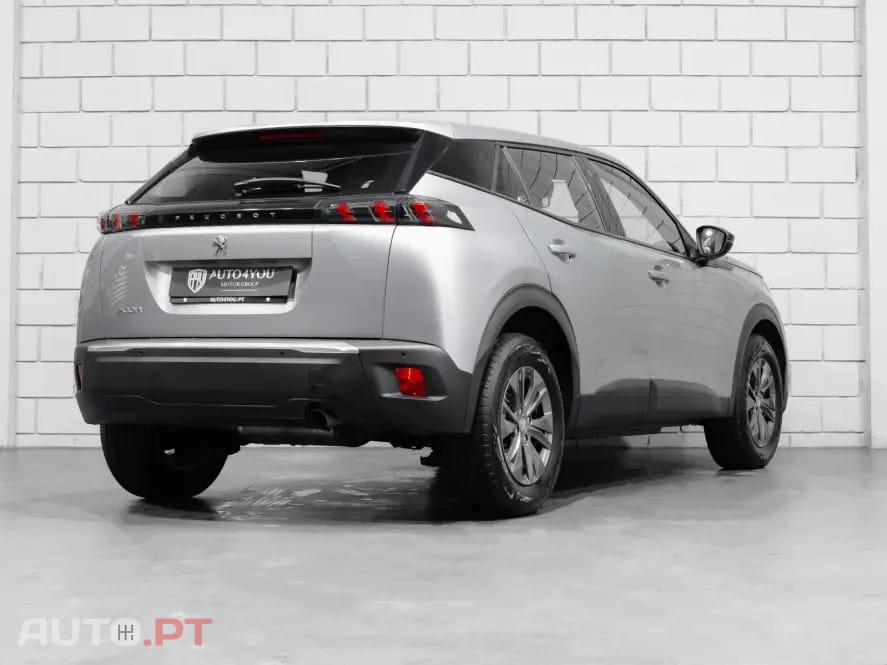 Peugeot 2008 1.2 PureTech Active Pack