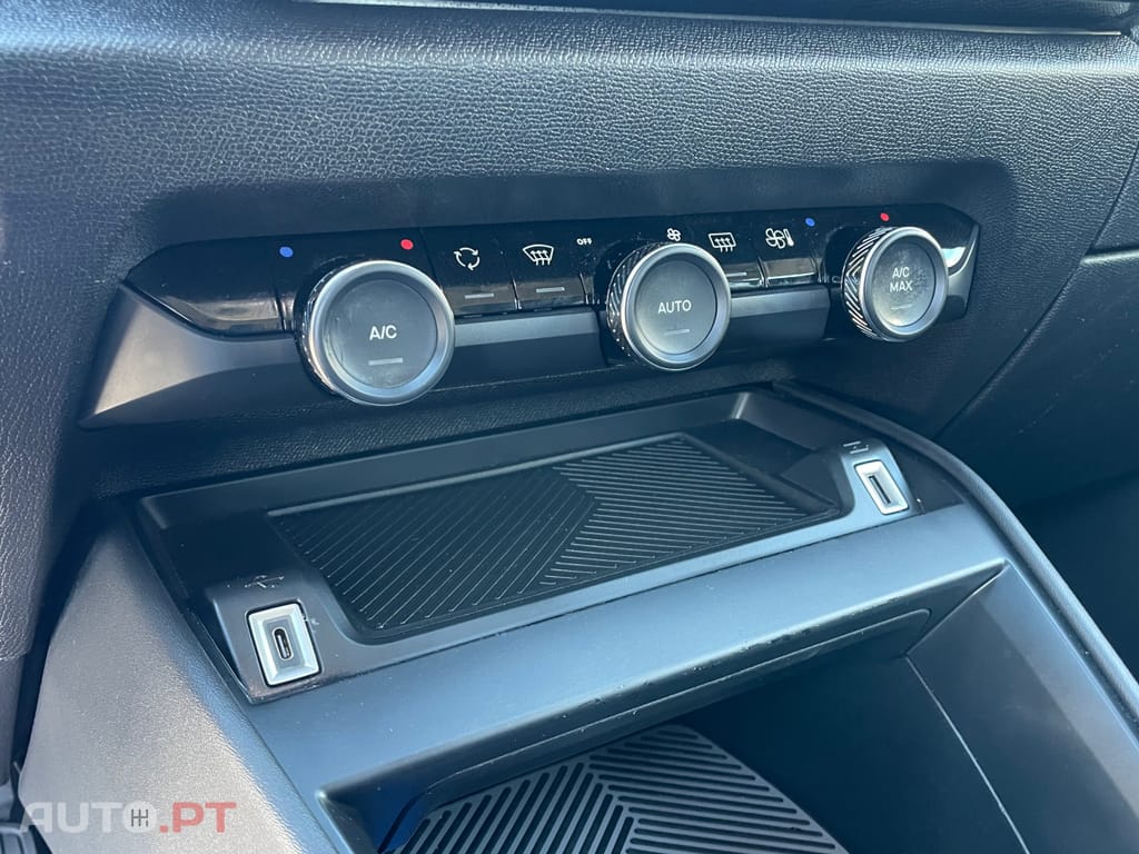 Citroen C4 PureTech 130 Stop&Start EAT8 FEEL PACK