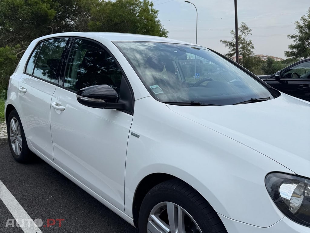 Volkswagen Golf 1.6 TDI Match Bluemotion