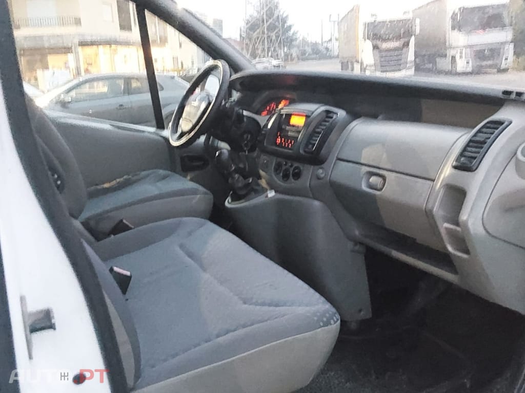 Renault Trafic 2.0 dCi L1H1 1.0T