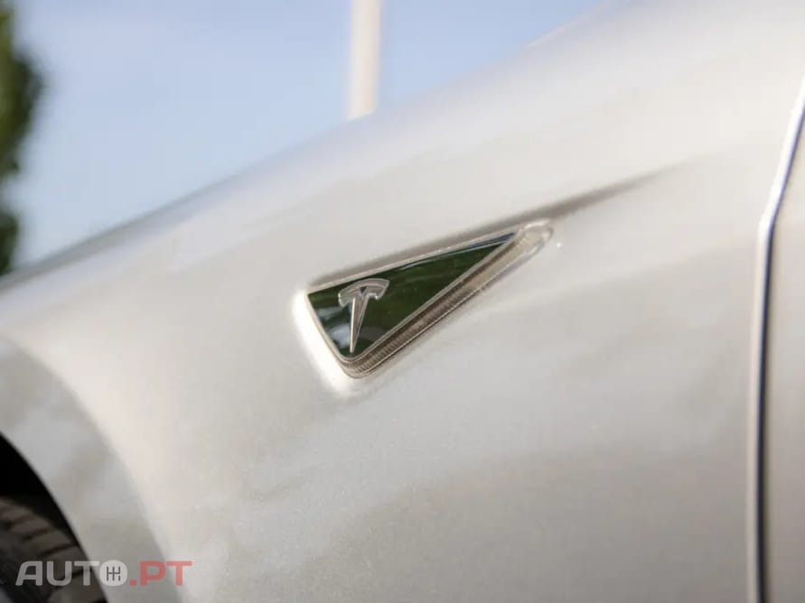 Tesla Model S 70D AWD