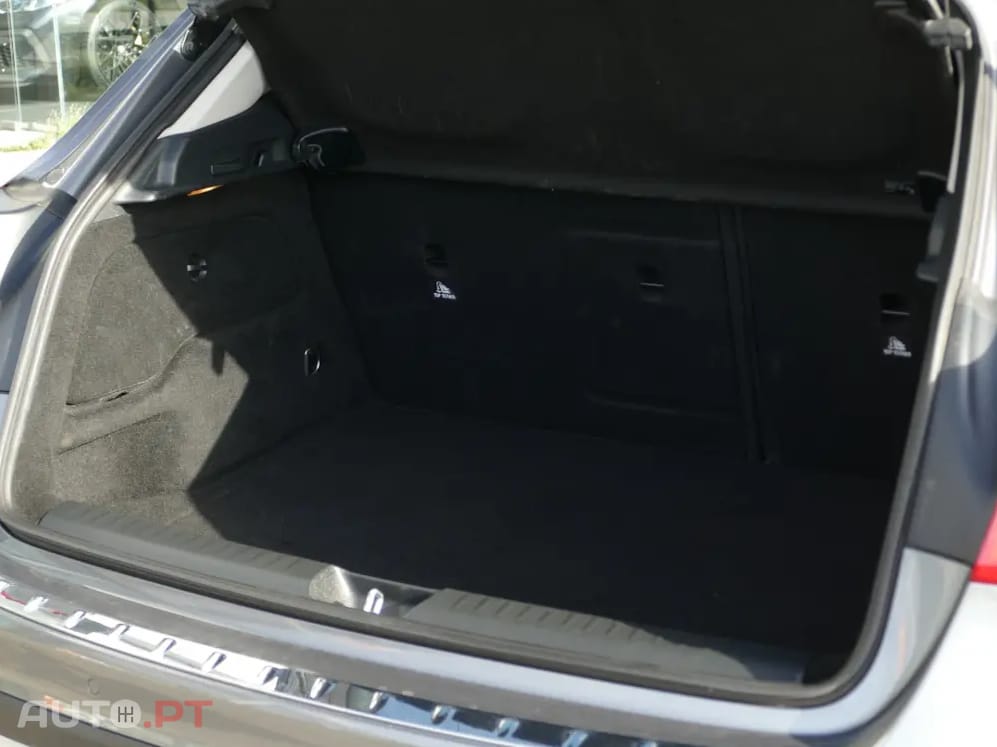 Mercedes-Benz GLA 180 d Urban Aut.