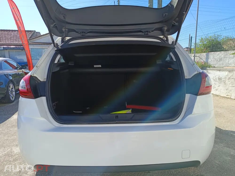 Peugeot 308 1.5 BlueHDi Active