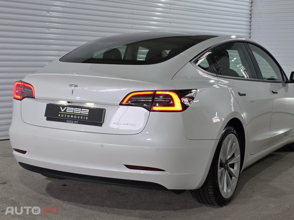 Tesla Model 3 Long Range AWD Dual Motor