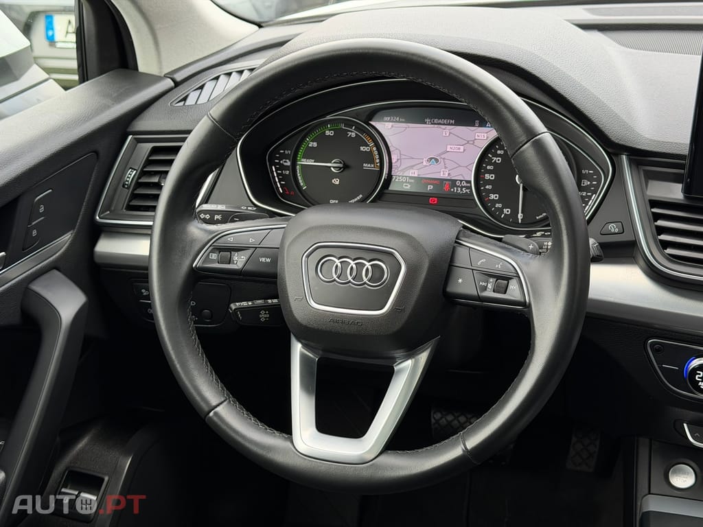 Audi Q5 50 TFSIe quattro Advance S tronic
