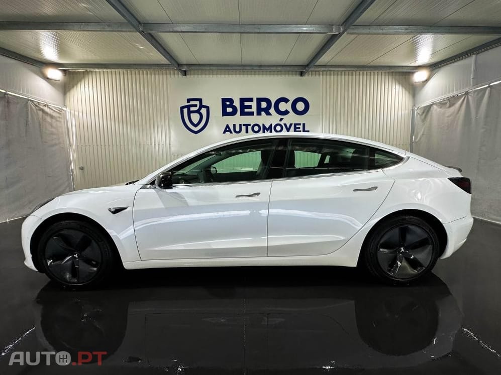 Tesla Model 3 Long-Range Dual Motor AWD