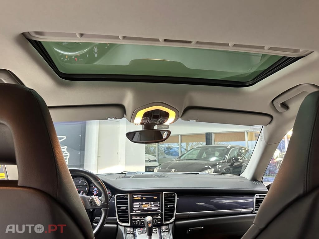 Porsche Panamera Platinum Edition
