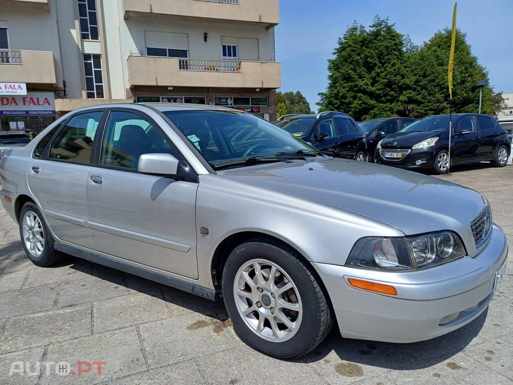 Volvo V40 1.6