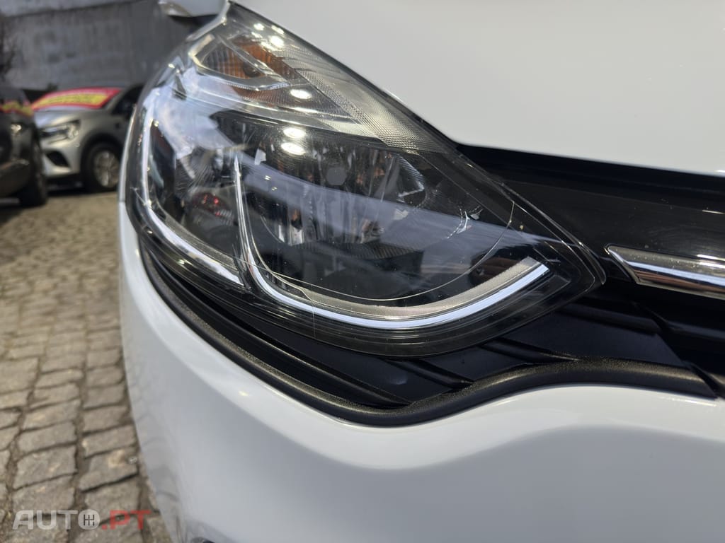 Renault Clio Sport Tourer 0.9 TCe Limited