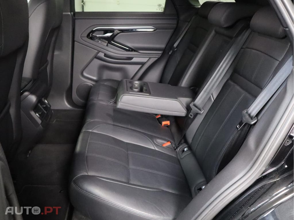 Land Rover Evoque 1.5 P300e AWD R-Dynamic S Auto