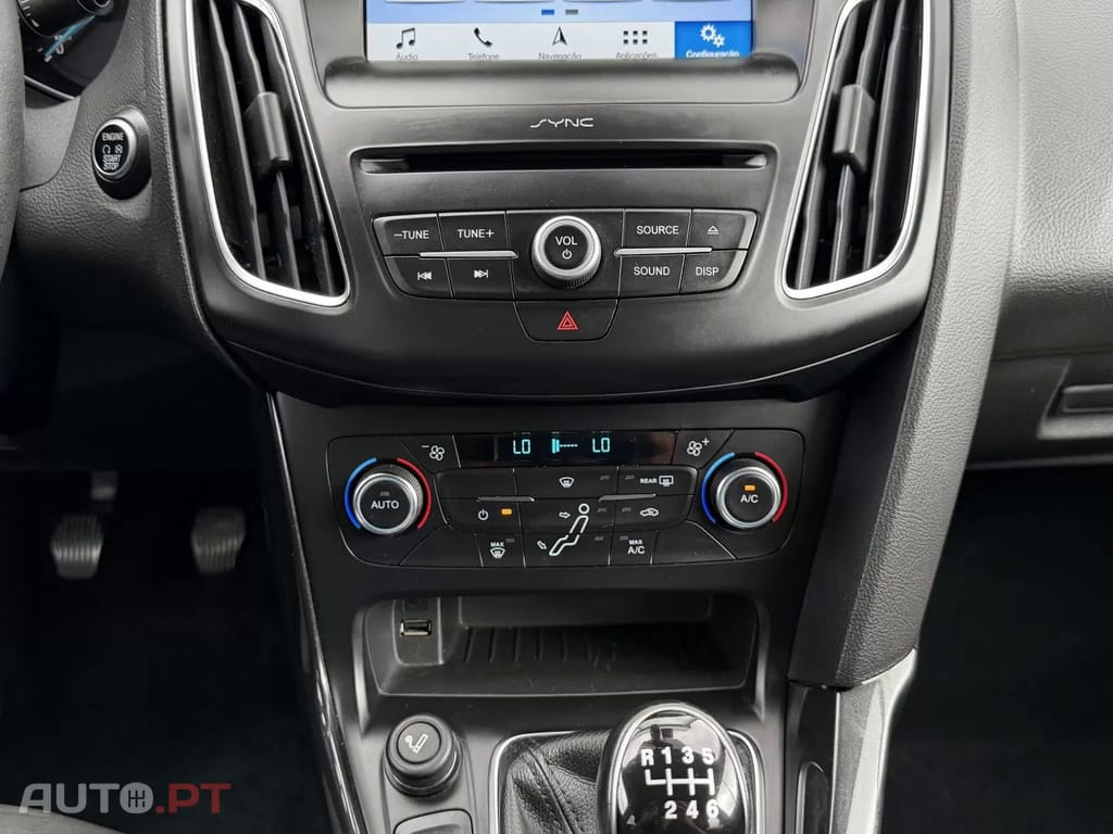Ford Focus SW 1.0 EcoBoost Titanium