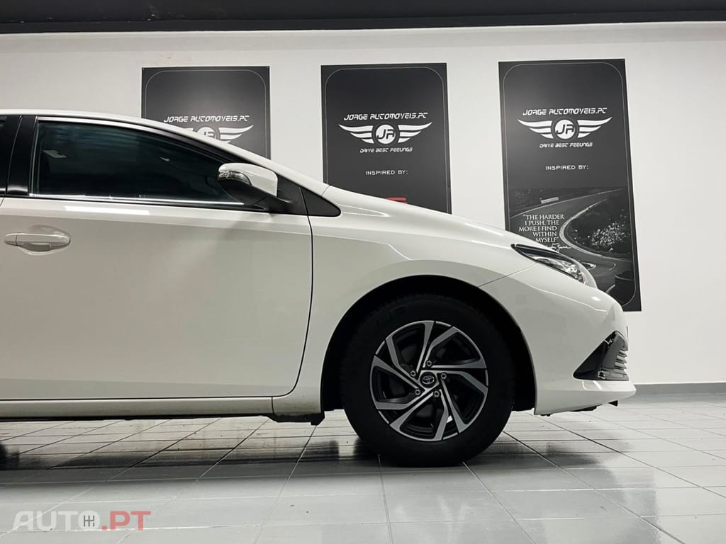 Toyota Auris 1.4 D-4D Comfort