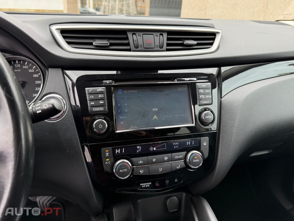 Nissan Qashqai 1.2 DIG-T N-Connecta