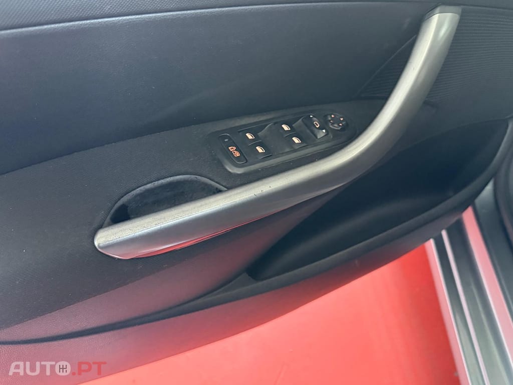 Peugeot 308 1.4 16V Executive