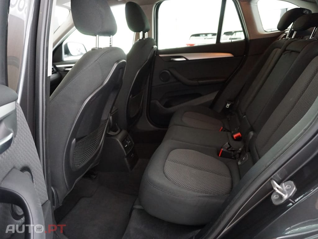 BMW X1 16 d sDrive Line xLine