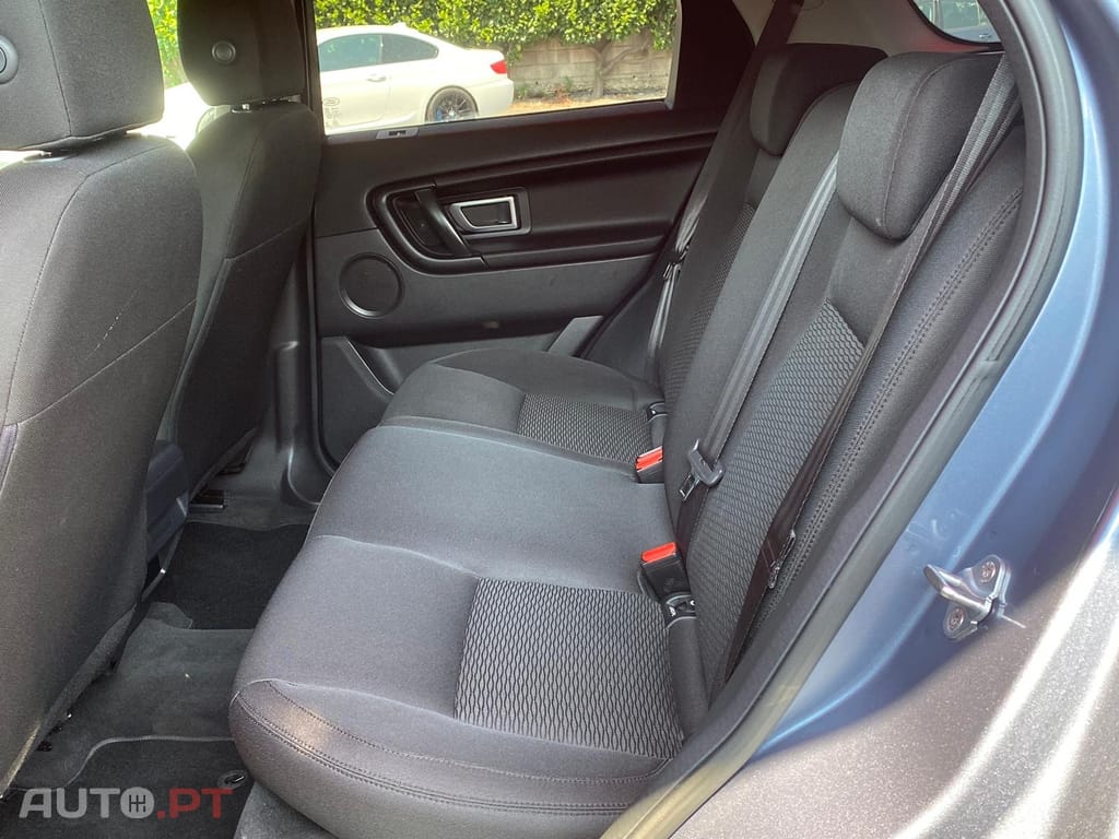 Land Rover Discovery Sport 2.0 TD4 HSE Auto