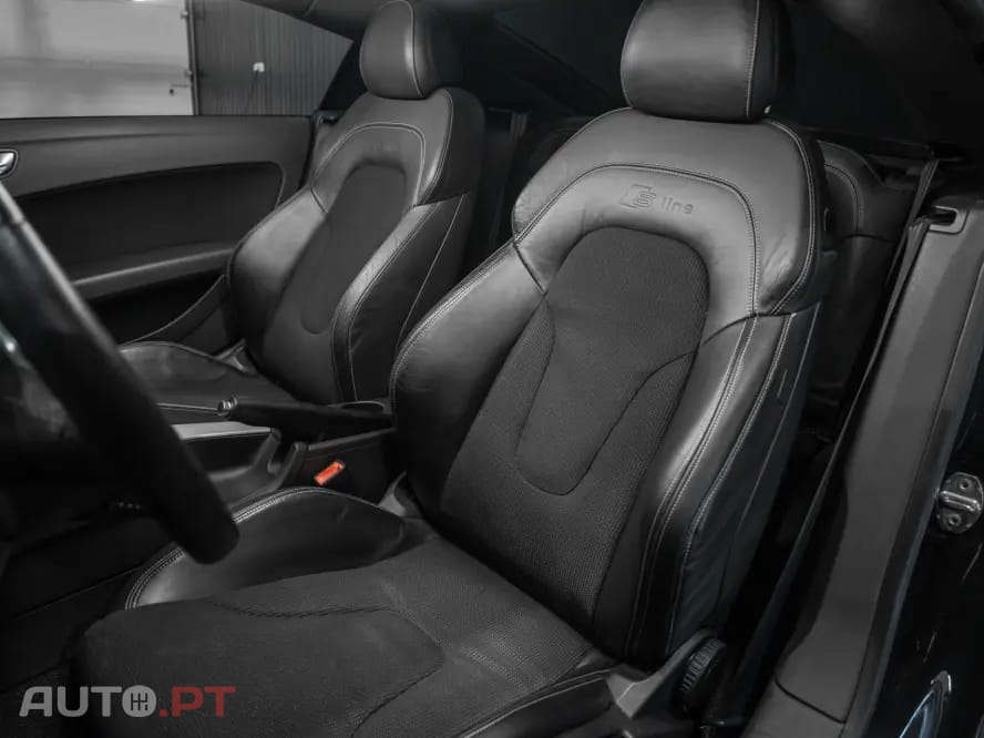 Audi TT 2.0 TFSI S-line